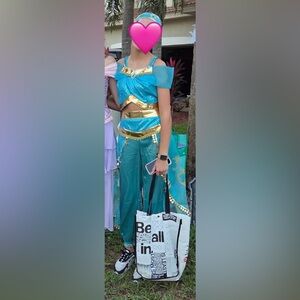 Women’s princess jasmine costume